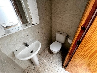 07185-0001 16
