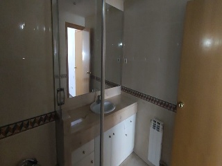 00025-0001 13