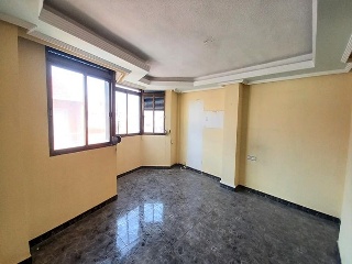 05763-0001 5