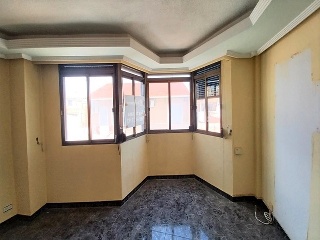 05763-0001 8