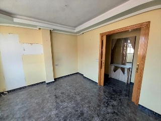 05763-0001 9