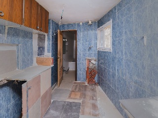 13301-0001 18