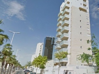 Garaje en venta en Guardamar Del Segura de 1273  m²