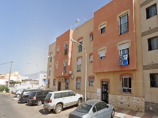 Piso en venta en Roquetas De Mar de 91  m²