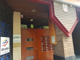Local en venta en Manresa de 131  m²