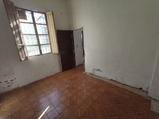 00867-0001 10