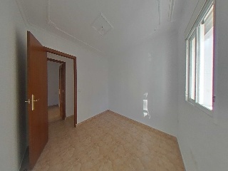00883-0001 8