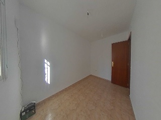 00883-0001 11
