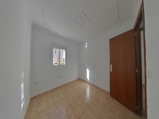 00883-0001 17