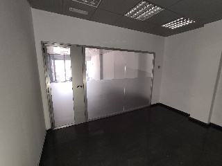 Local en Terrassa (Barcelona) 10