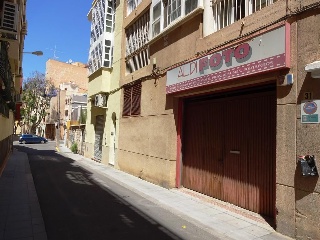 Local en venta en Almería de 126  m²