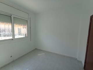 05889-0001 10