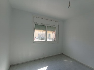 05889-0001 15