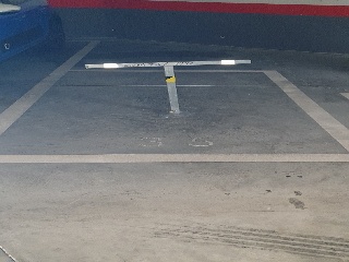 01330-0010 3