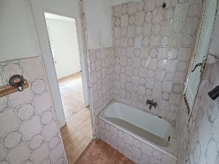 01859-0001 23