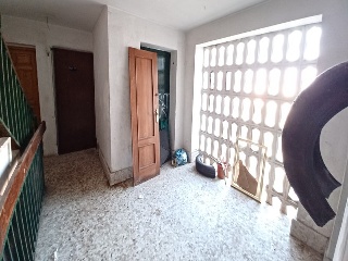01859-0001 28