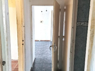 00627-0001 9