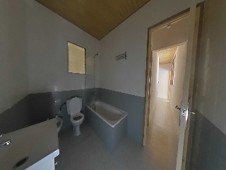 00638-0001 28