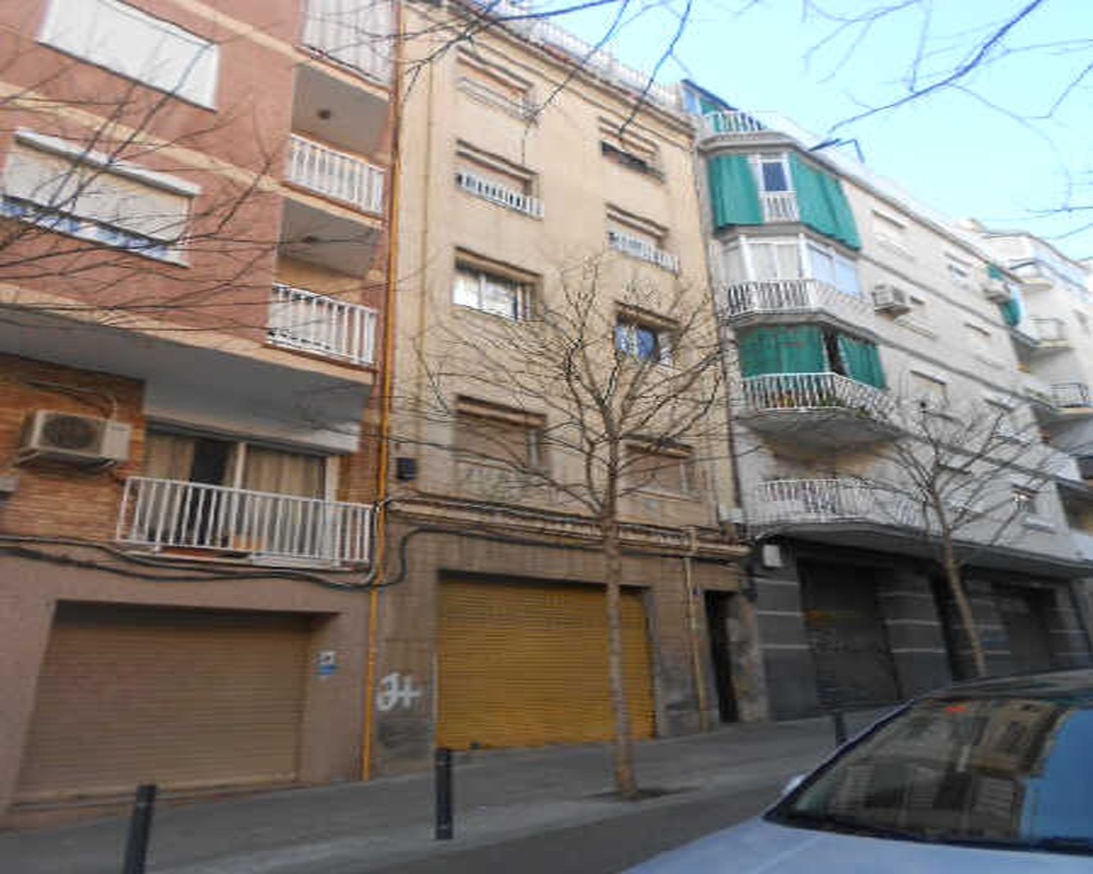 Piso en C/ Cervantes - El Hospitalet de Llobregat - Barcelona