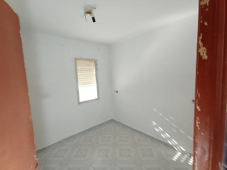 16879-0001 8