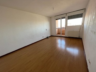 Dúplex con garaje y trastero en C/ Los Fueros, Ribaforada (Navarra) 2