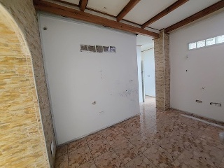 01495-0001 4