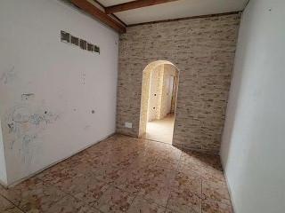 01495-0001 18