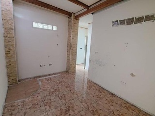01495-0001 21