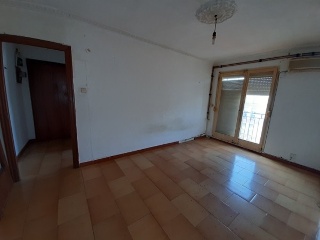 00325-0001 11