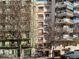 Local en venta en Barcelona de 144  m²