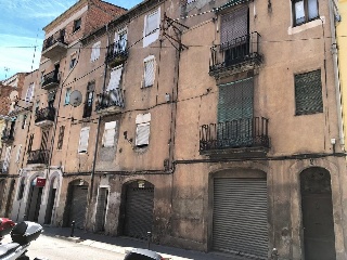 06890-0001 2