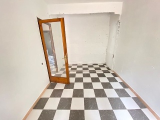 06648-0001 8