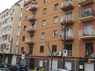 Piso en venta en Ripollet de 65  m²