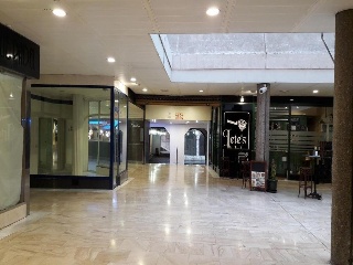 05926-0001 4