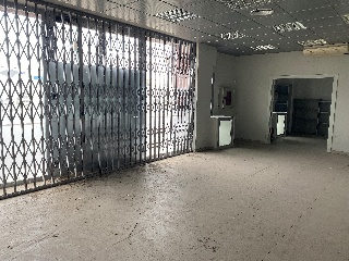 Nave industrial en C/ Poseidón, Meco (Madrid) 9