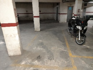 00890-0001 2