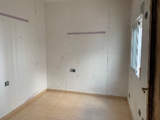 01166-0001 4