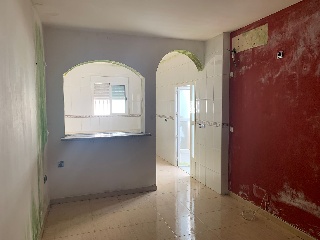 01166-0001 8