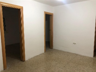 00324-0001 8