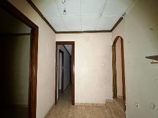 00501-0001 4