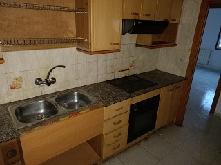 Pisos en C/ Torras i Bages, Salt (Girona) 7