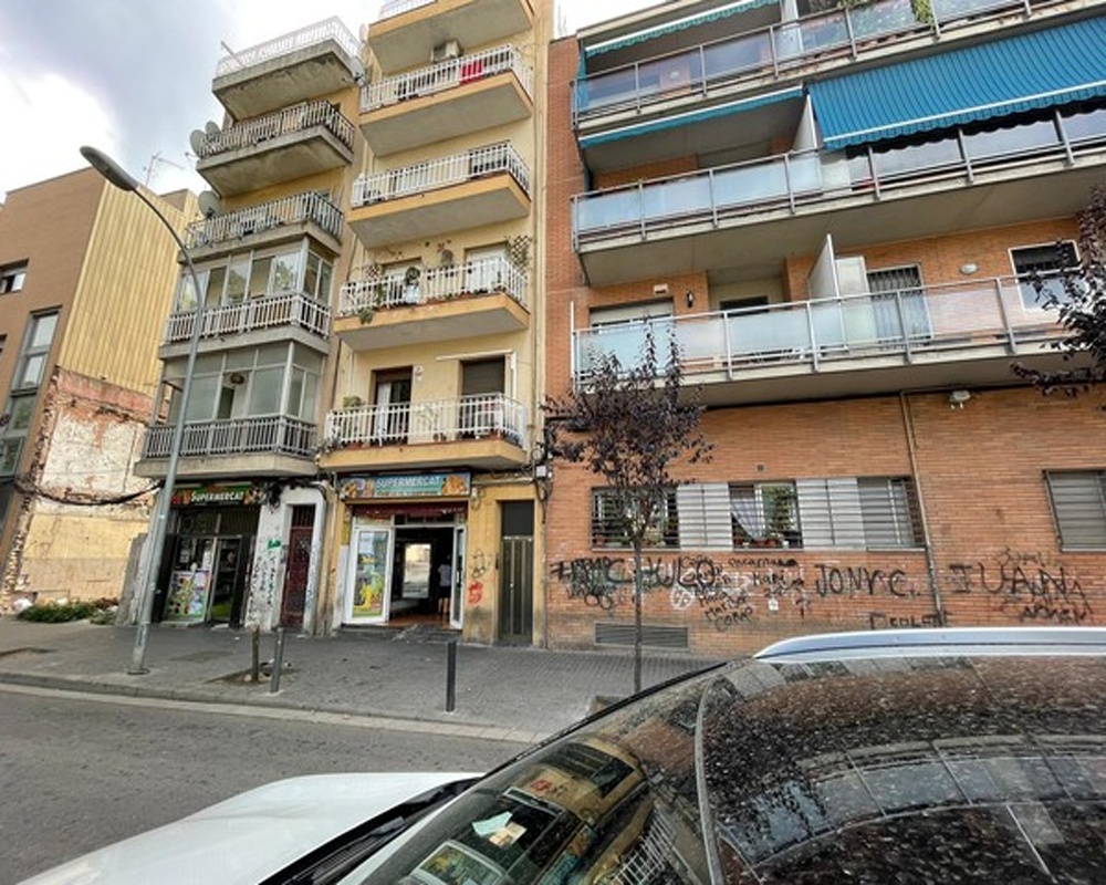 Piso en Cl/ Simancas Badalona (Barcelona)