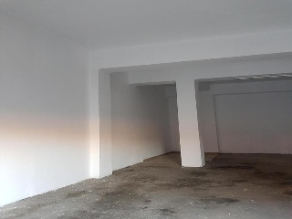08389-0001 7