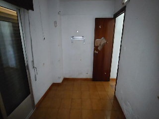 02212-0001 7