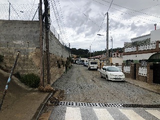 08370-0001 4