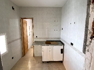 02162-0001 3
