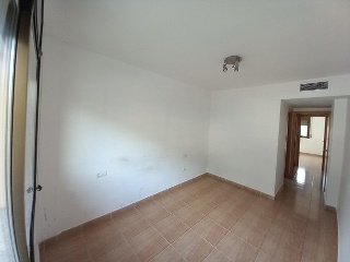 00147-0001 4