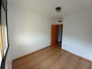 00147-0001 5