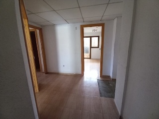 00147-0001 16