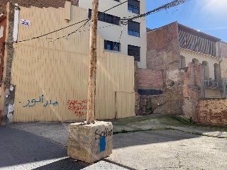 18685-0001 3